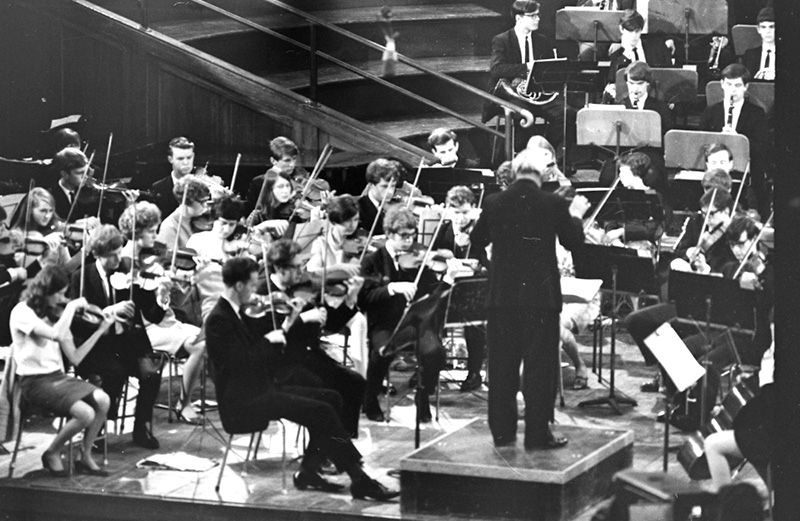 h. National Youth Orchestra, Town Hall