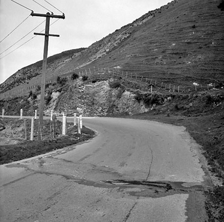h. Karori Reservoir, Bypass Overflow