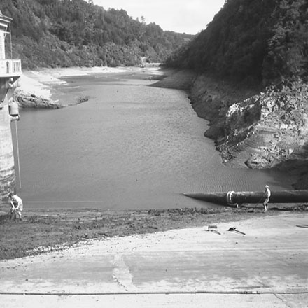 h. Karori Reservoir