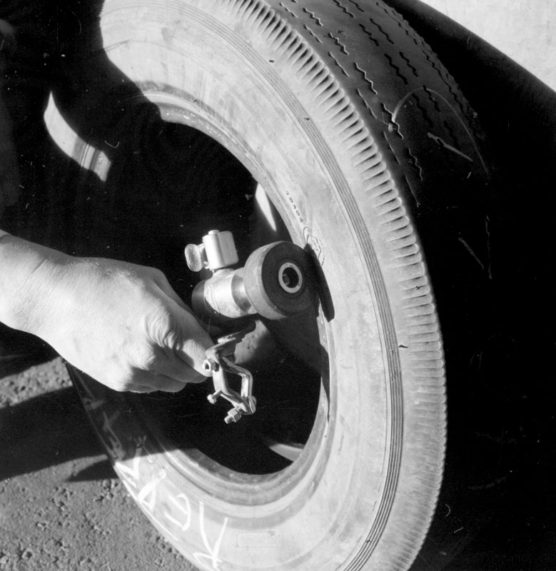 b. Showing tread on tyre used in aquaplaning test on prepared section of Hutt Road