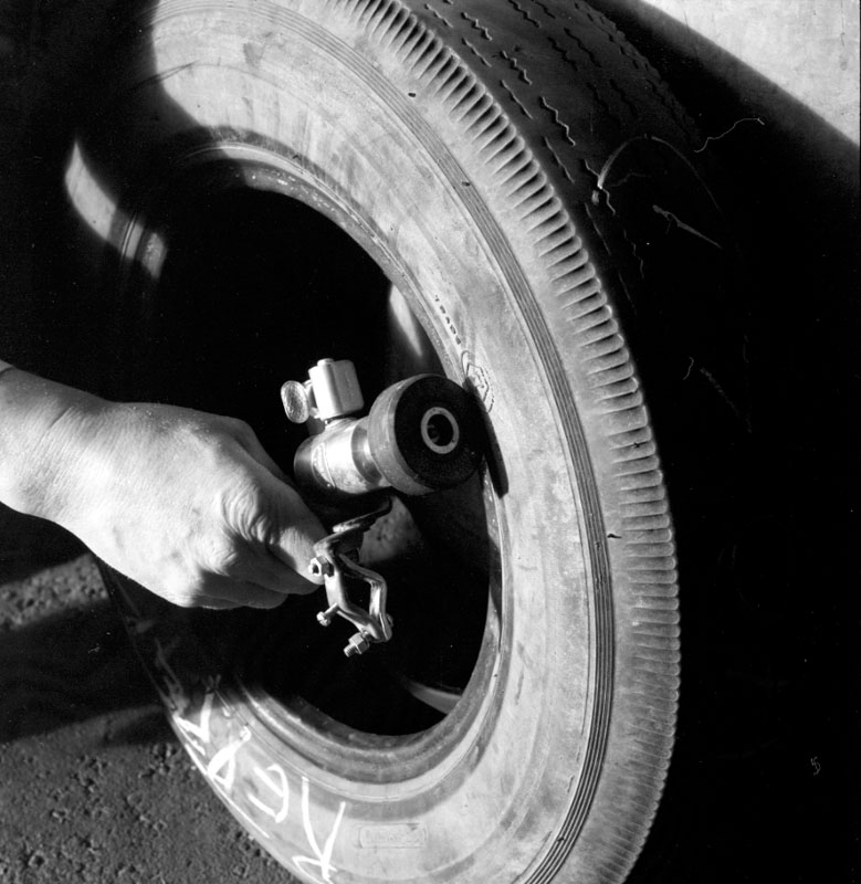 c. Showing tread on tyre used in aquaplaning test on prepared section of Hutt Road