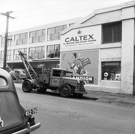 d. Streetscape, Taranaki Street, Mount Cook