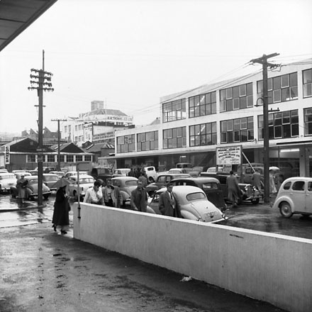 g. Streetscape, Taranaki Street, Mount Cook
