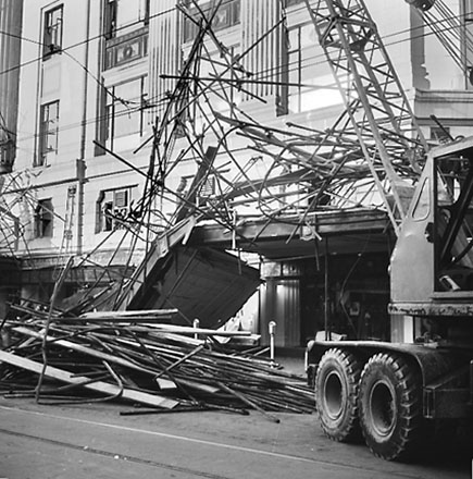 d. Scaffolding Accident, D I C, Lambton Quay