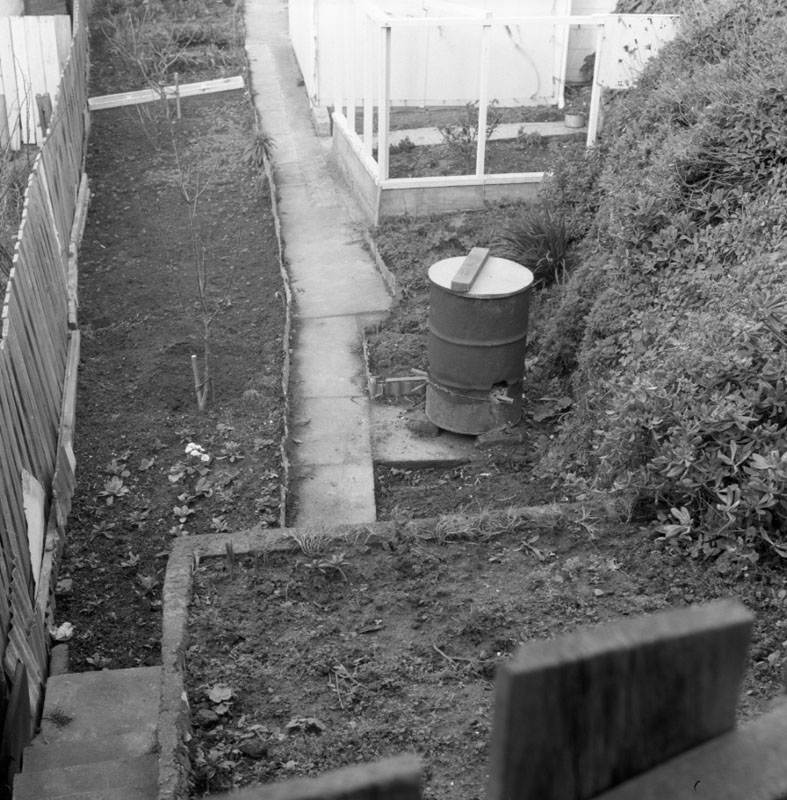 c. No. 53 and 57 Eden St, excavation and settlement