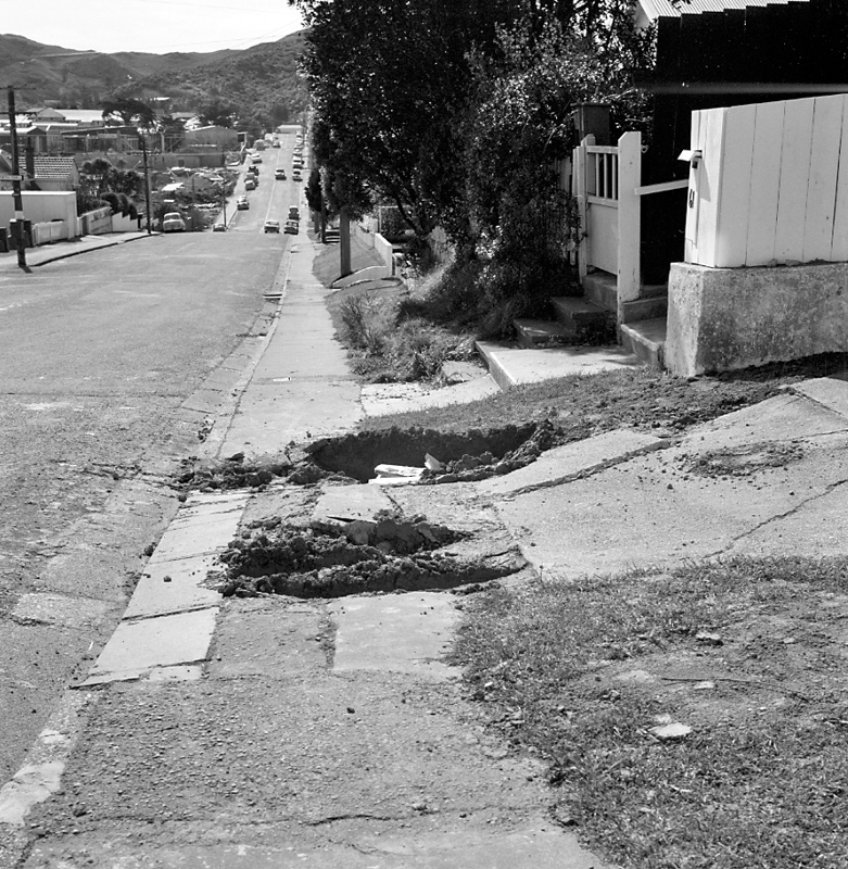 a. No 61 Donald St