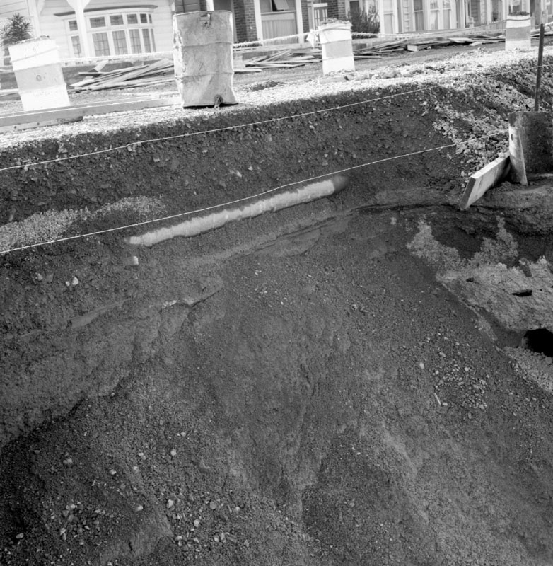 b. Slip - Tinakori Road (slip occurred 29/7/69)