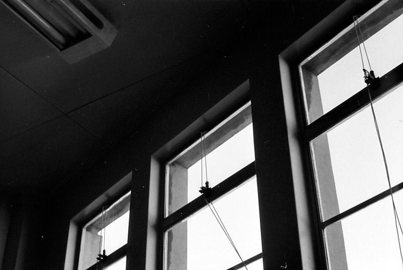 h. Lido Theatre [? unknown interior]