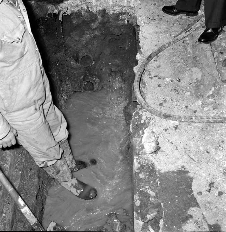 e. No 44 Devon St, drainage