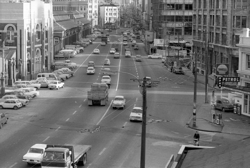 af. Intersection, streetscape
