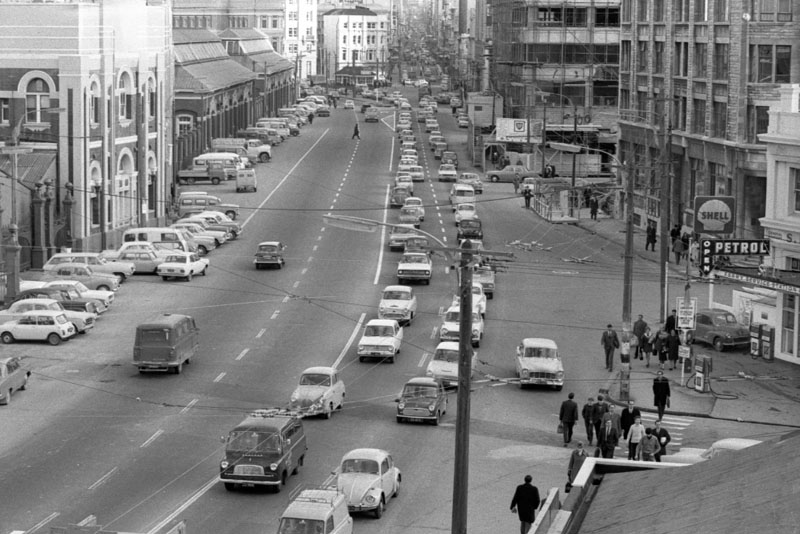 ai. Intersection, streetscape