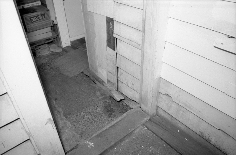 cd. Substandard dwellings