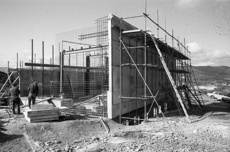d. Reservoirs: Haywards - constructing pumping station and Punjab Street - watertank and views from area