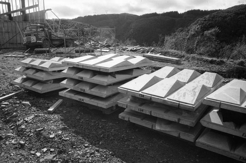 h. Reservoirs: Haywards - constructing pumping station and Punjab Street - watertank and views from area