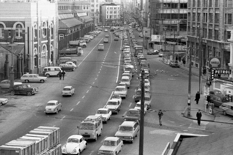 q. Intersection, streetscape