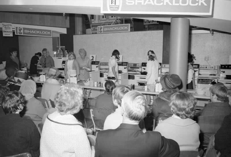 k. Cooking contest in MED showrooms