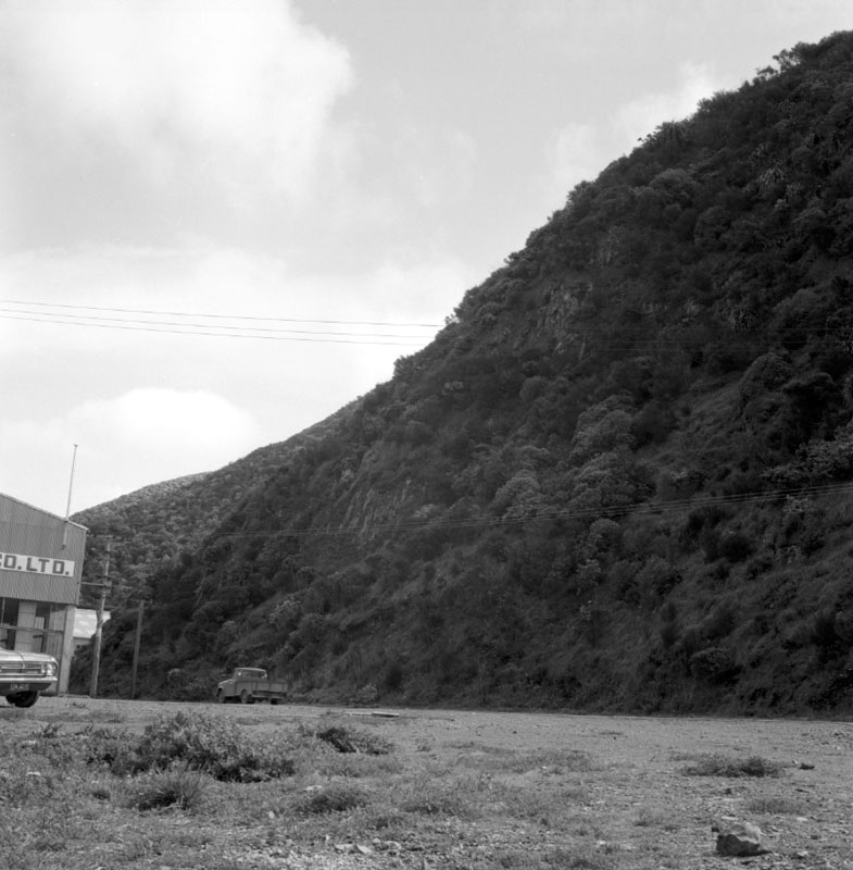 d. Ngauranga Gorge, excavation for harbour fill