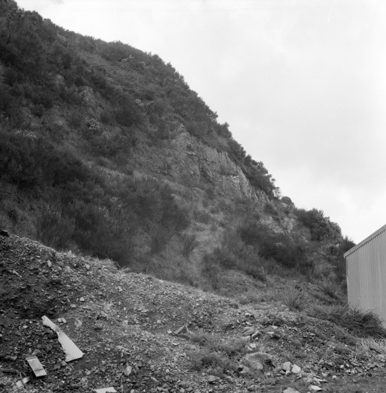 i. Ngauranga Gorge, excavation for harbour fill