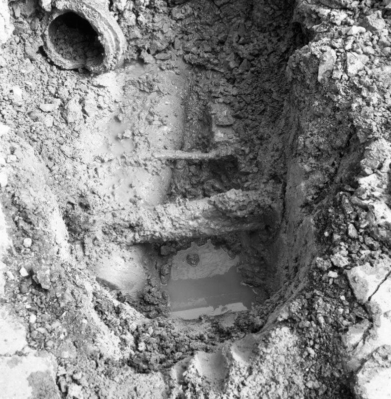 c. No 45 Webb St, defective drains