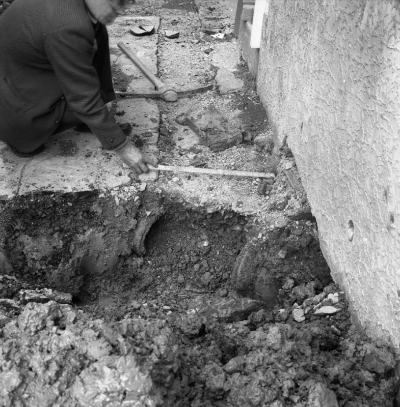 d. No 45 Webb St, defective drains