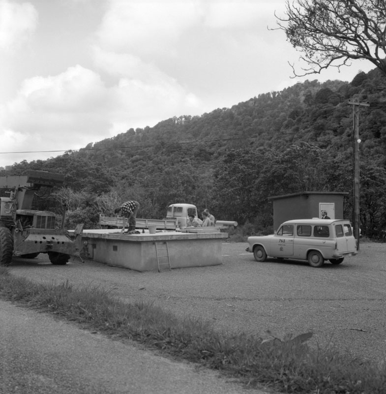 h. Kinney Strainer - Wainui