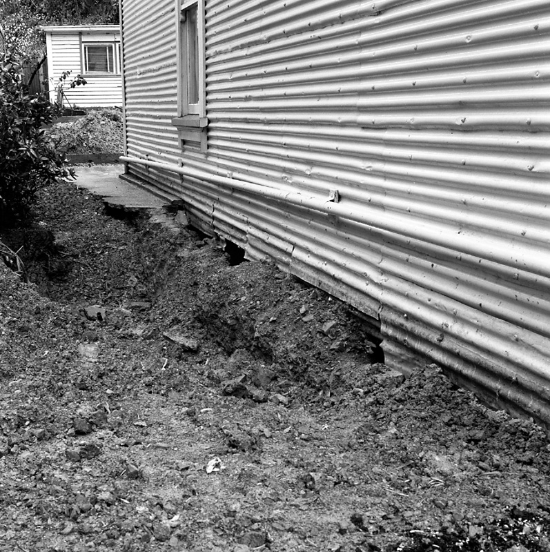 e. No 44 Devon St, drainage