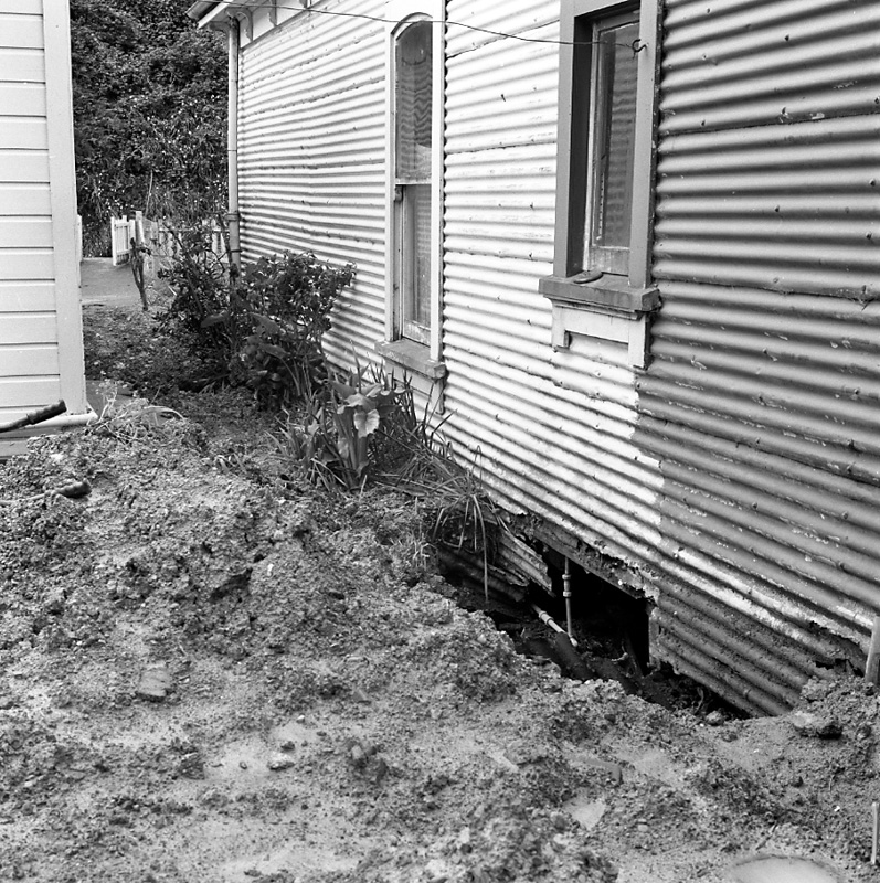 f. No 44 Devon St, drainage