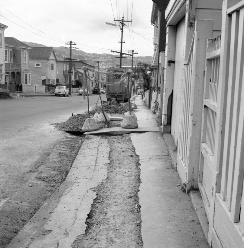 b. Hopper St, condition of footpath