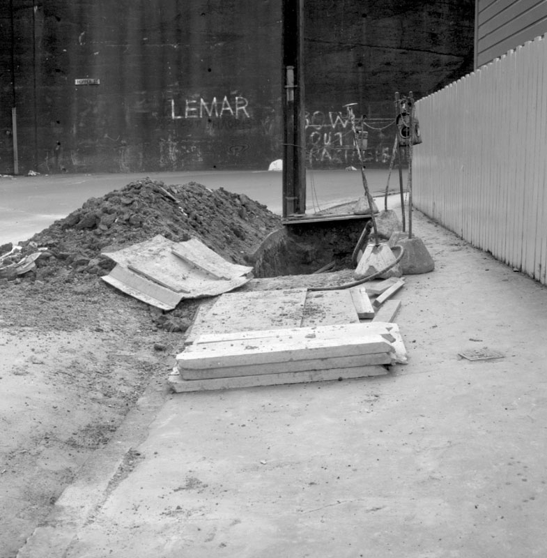 d. Hopper St, condition of footpath