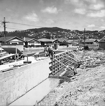b. Pedestrian Subway, Calabar Road