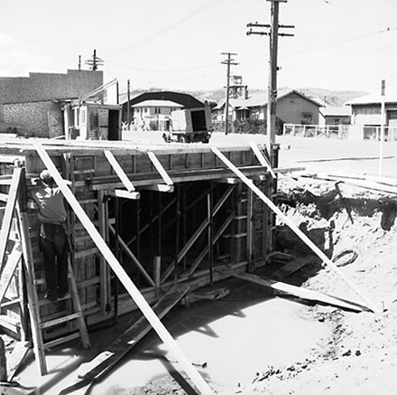 f. Pedestrian Subway, Calabar Road