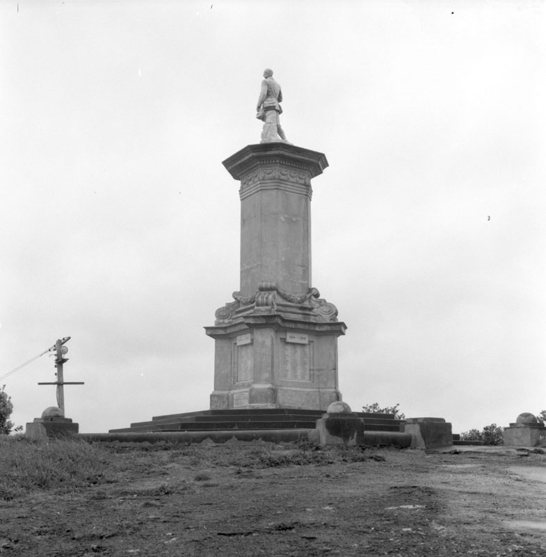 a. Brooklyn War Memorial, Sugarloaf Road
