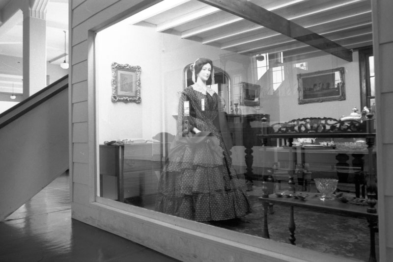 b. Dominion Museum, Early Colonial Section
