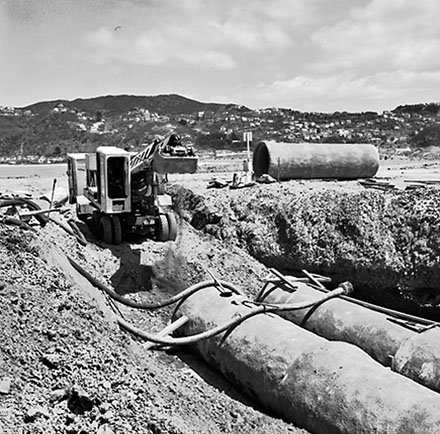 a. Drainage, Wellington Airport
