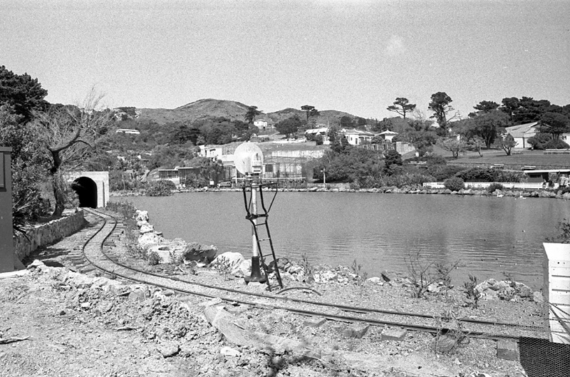 g. Zoo miniature railway