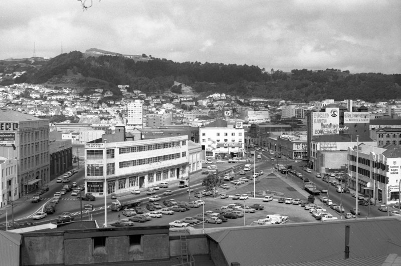 c. Sunken garden, corner Mercer Street and Victoria Street
