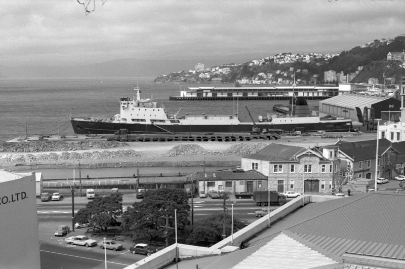 n. Sunken garden, corner Mercer Street and Victoria Street