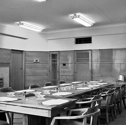 b. Interior of no.1 Committee Room, Municipal Building