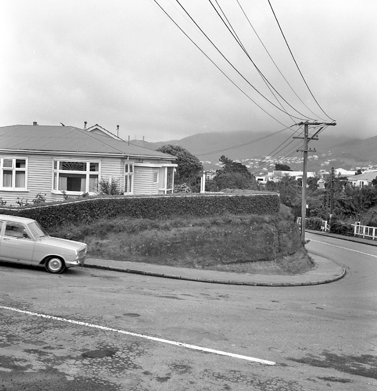 k. Dwelling, 2 Nicholson Road, Khandallah