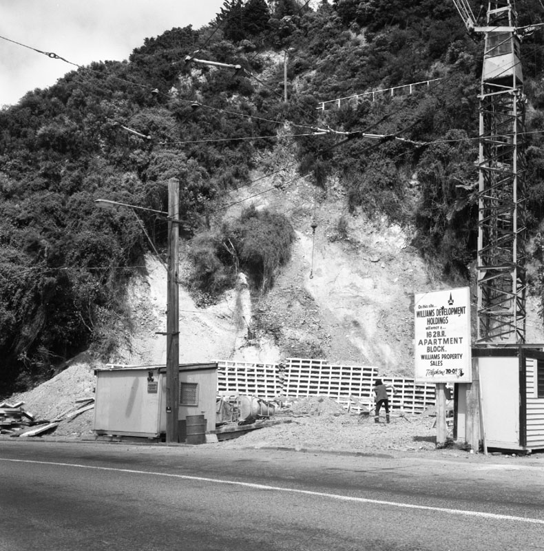b. Karori Flats, Chaytor Street (A Williams)
