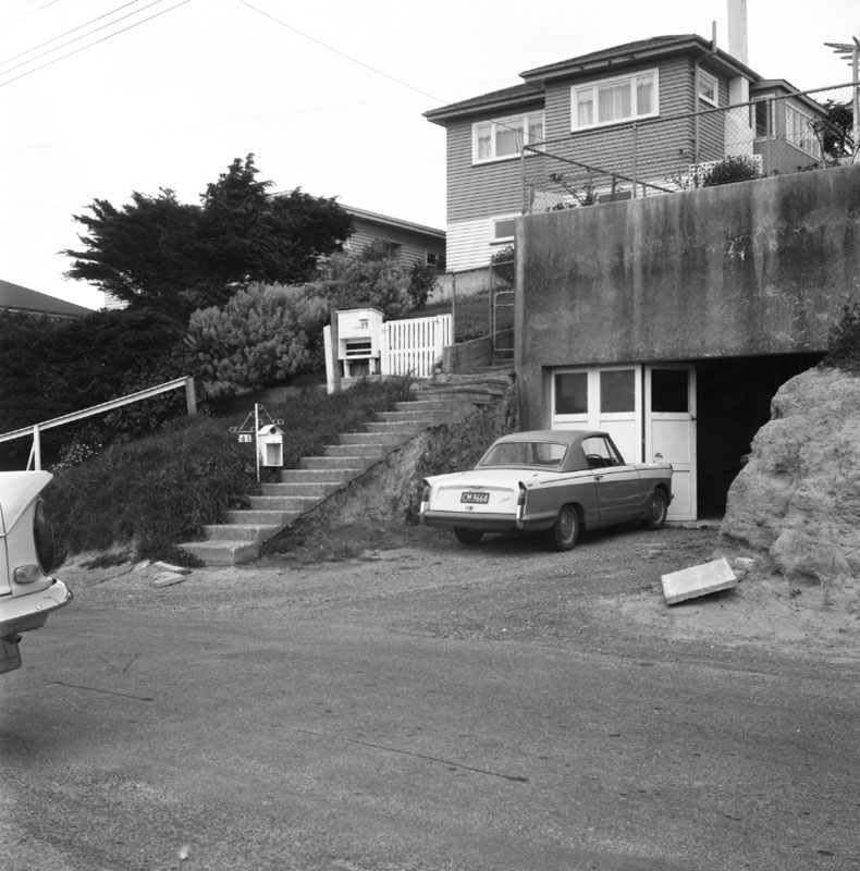 b. Accesses, Fraser Avenue, nos 58-31