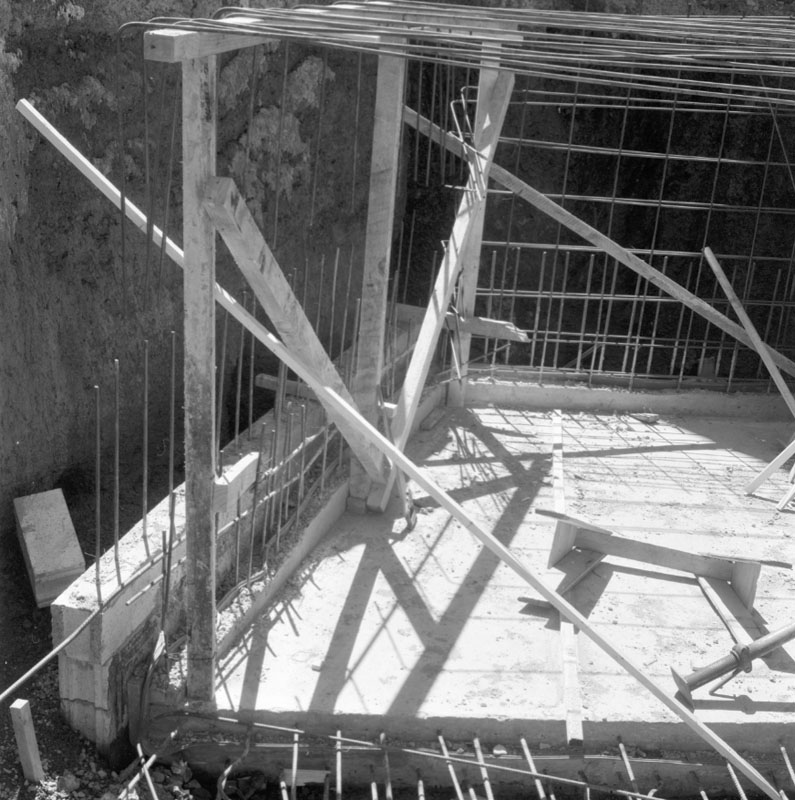 f. Pedestrian subway, Lambton Quay to Railway Station
