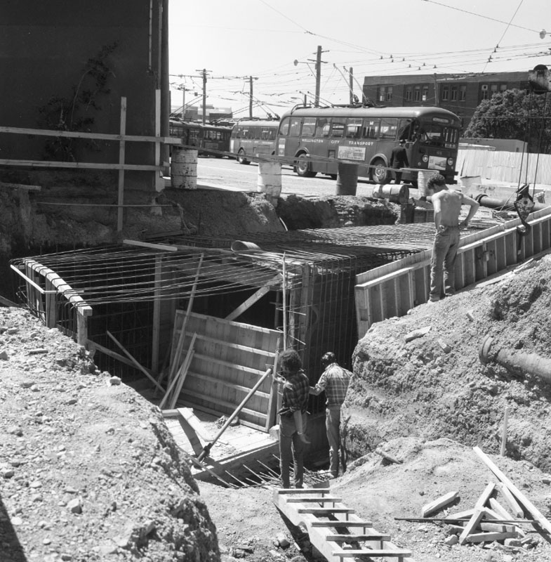 j. Pedestrian subway, Lambton Quay to Railway Station