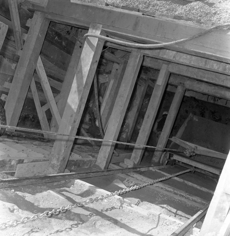 a. Windsor Place, drainage tunnel