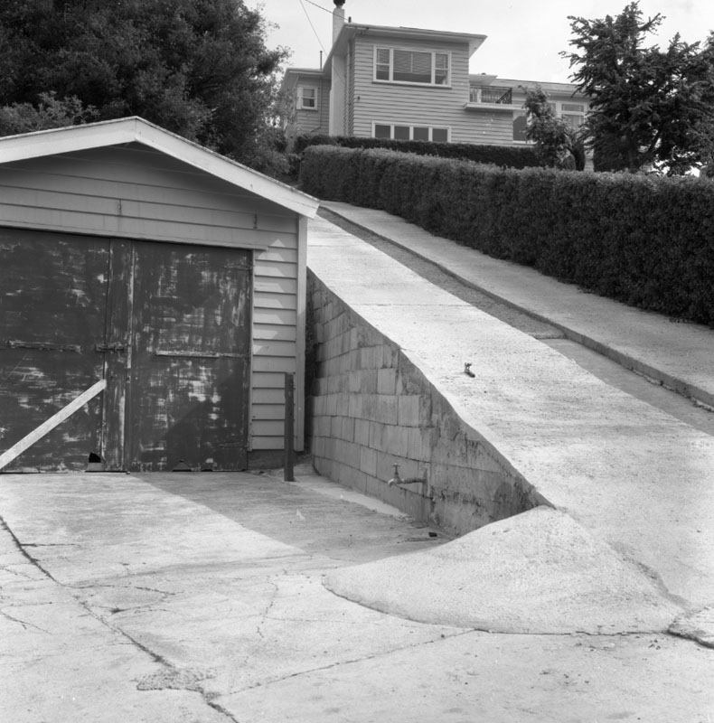 b. No 20A Calcutta Street (Mr Uridge), access way