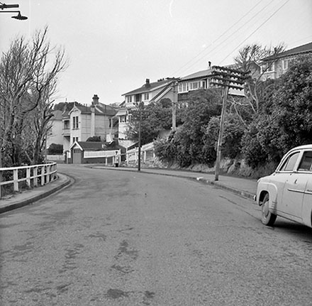 b. Upland Road, Kelburn