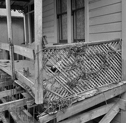 b. Job 1634, wooden dwelling, unidentified location