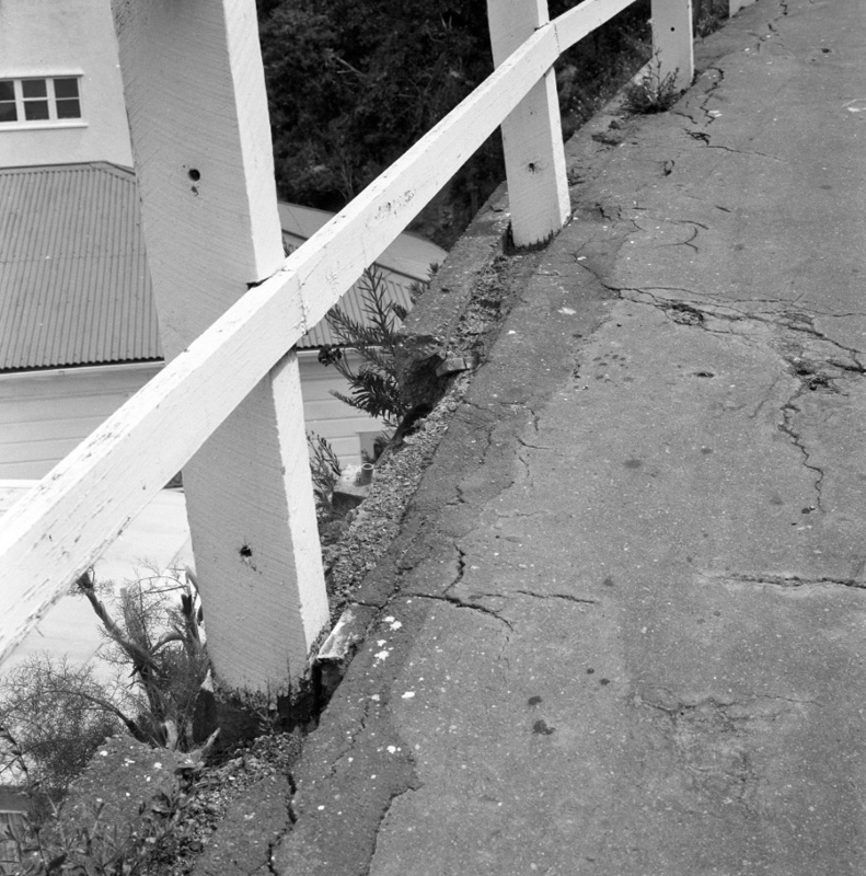 h. No 440 Evans Bay Parade, Alleged accident, cribwall