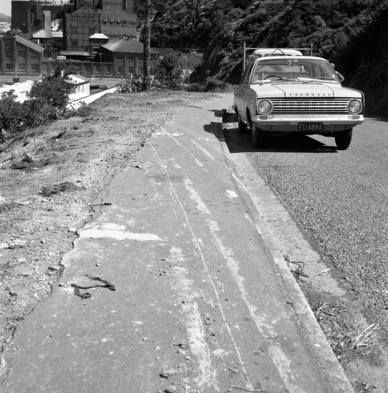 b. Accident to Gradall no 87, Gilbarco Factory, Tauhinu Road