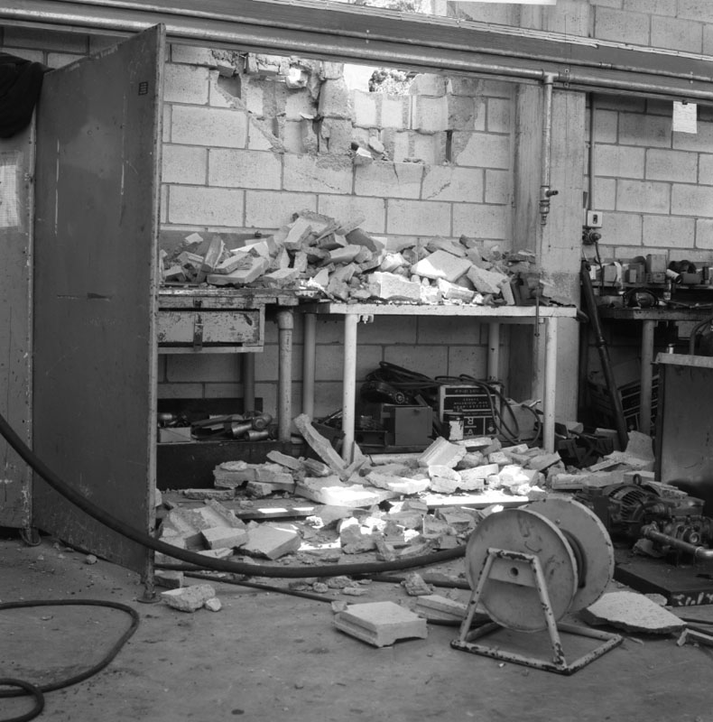 k. Accident to Gradall no 87, Gilbarco Factory, Tauhinu Road